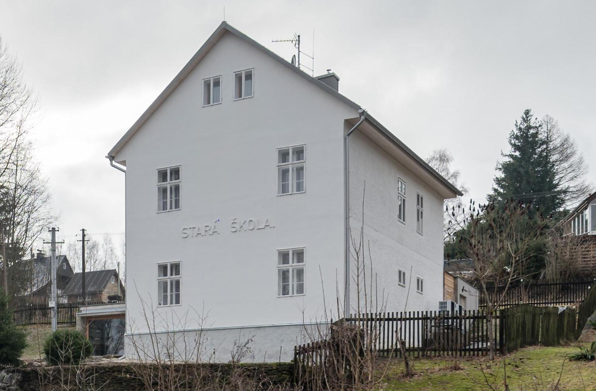 Stara Skola - Alte Schule, Loucna Villa Jindrichovice Exterior photo